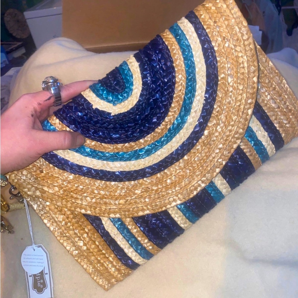 NWT - Hand Woven Artisan Straw Clutch